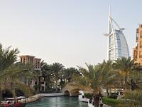 MAR 0023 : Urlaub, Dubai mit Katar & Oman mit Mein Schiff 5, Kreuzfahrt