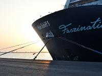 CHR 3652 : Dubai mit Katar & Oman mit Mein Schiff 5, Dubai, Urlaub, Kreuzfahrt